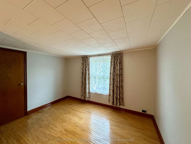 5601 County Rd 9, House other with 3 bedrooms, 1 bathrooms and 6 parking in New Lowell ON | Image 28