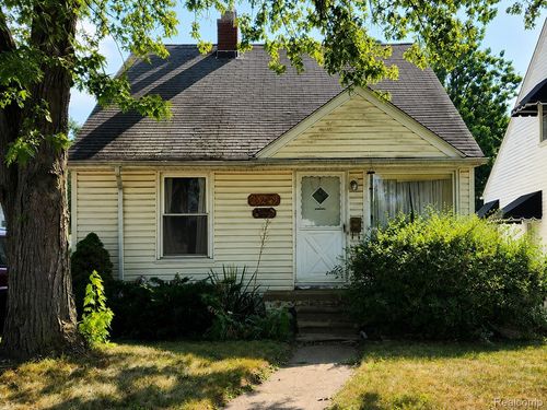 23249 Columbia Street, Dearborn, MI, 48124 | Card Image