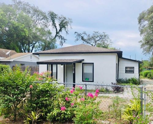 1018 E Holland Ave, TAMPA, FL, 33612-5820 | Card Image