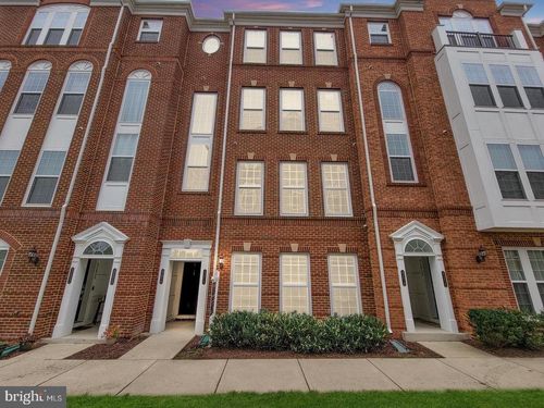 42816 Lauder Ter, ASHBURN, VA, 20147-3569 | Card Image