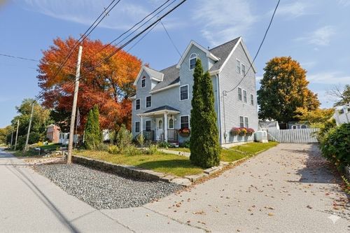 8A Whitins Rd, Sutton, MA, 01590 | Card Image