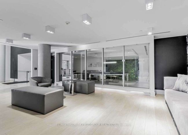 1909 - 2908 Highway 7, Condo with 1 bedrooms, 1 bathrooms and null parking in Vaughan ON | Image 19