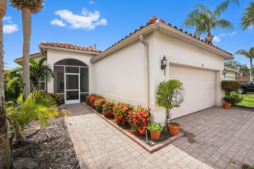 390 Nw Breezy Point Loop, Port St. Lucie, FL, 34986-2670 | Card Image
