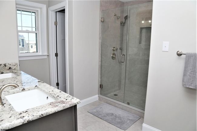 336 32 Nd St S, House other with 5 bedrooms, 4 bathrooms and null parking in Brigantine NJ | Image 16