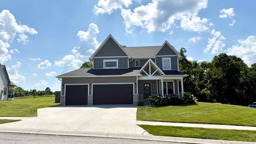 4697 N Triple Crown Dr, Bloomington, IN, 47404-8507 | Card Image
