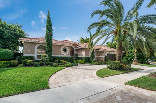 2535 Golf View Dr, Weston, FL, 33327-1401 | Card Image