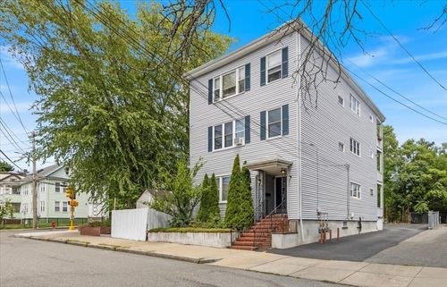 34-34 Henry St, Malden, MA, 02148-7925 | Card Image