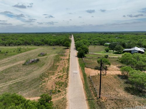 002 TRACT 1 Cr 640, Hondo, TX, 78861 | Card Image