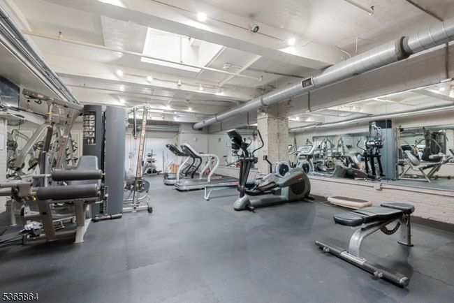 APT-219X - 300 Communipaw Ave, Townhouse with 3 bedrooms, 2 bathrooms and null parking in Jersey City NJ | Image 22