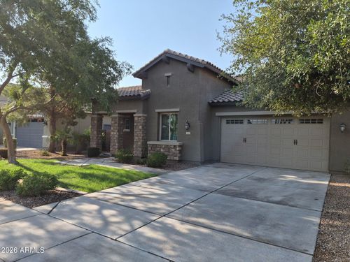 2543 E Penedes Dr, Gilbert, AZ, 85298-2334 | Card Image