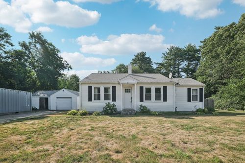 10 Taunton St, Middleboro, MA, 02346-1454 | Card Image
