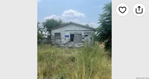 938 Indiana St, Robstown, TX, 78380-3410 | Card Image