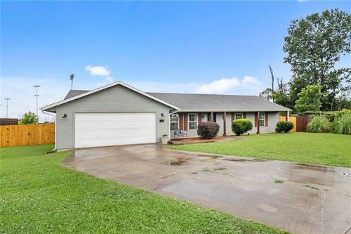 821 N 12th Ter, Rogers, AR, 72756-2761 | Card Image