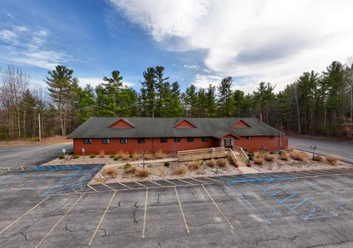 697 Bear Swamp Rd, Peru, NY, 12972-4803 | Card Image