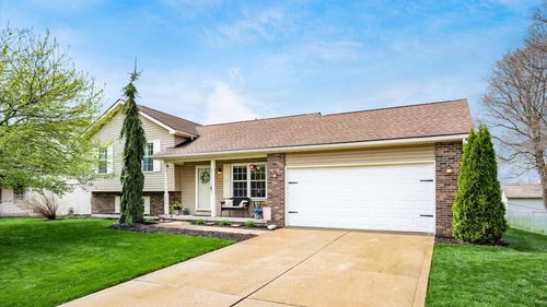 1649 Lewie Dr, Newark, OH, 43055-8641 | Card Image