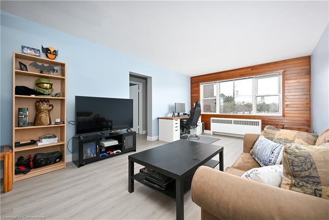 11 - 2418 New St, House attached with 2 bedrooms, 1 bathrooms and 1 parking in Burlington ON | Image 7