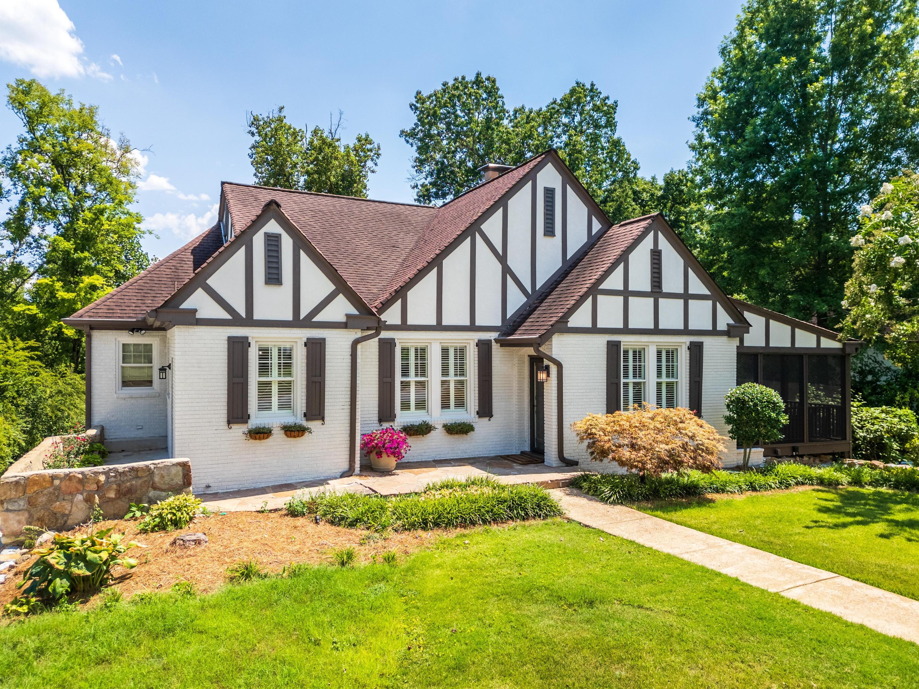 Crestwood Dr, Chattanooga, TN 37415