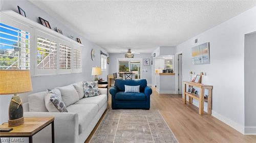 a1-1686 Blue Point Ave, NAPLES, FL, 34102-0592 | Card Image
