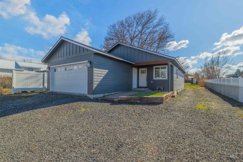 1128 Bryden Ave, Lewiston, ID, 83501-5351 | Card Image