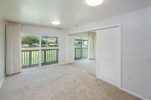 apt-304-2738 Leialoha Ave, Honolulu, HI, 96816-1302 | Card Image