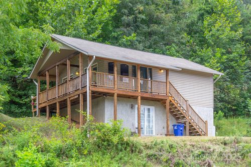 1554 Pisgah Hwy, Candler, NC, 28715-9035 | Card Image