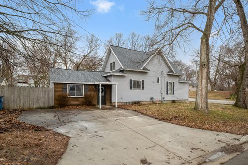 205 Arlington St, Middleville, MI, 49333-9041 | Card Image