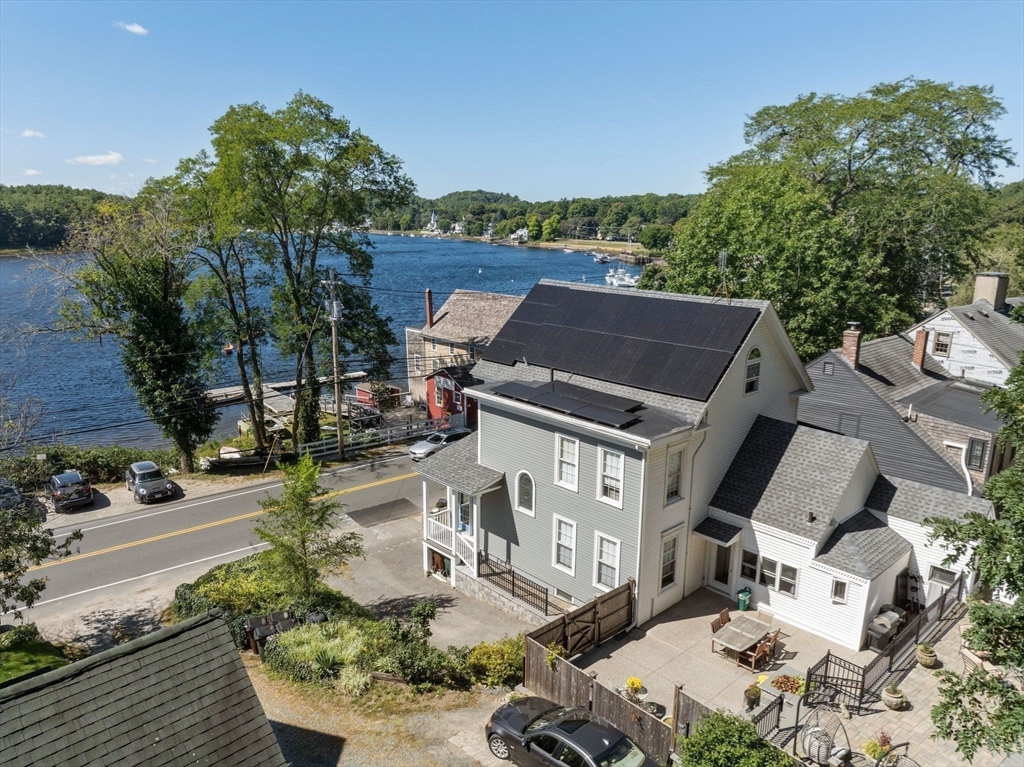 Main St, Amesbury, MA 01913