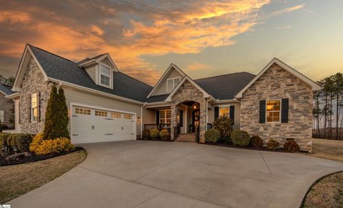 213 Kittansett Ct, Taylors, SC, 29687-6266 | Card Image