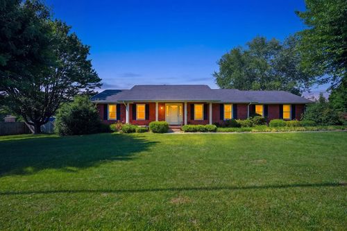 149 Robin Cir, Bristol, VA, 24202-5921 | Card Image