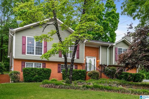 1704 Native Dancer Dr, HELENA, AL, 35080-4148 | Card Image