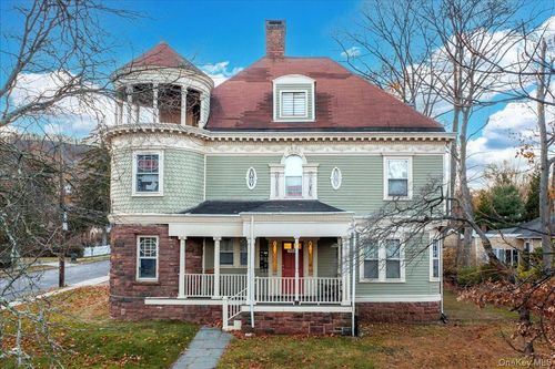 162 S Broadway, Nyack, NY, 10960-4452 | Card Image