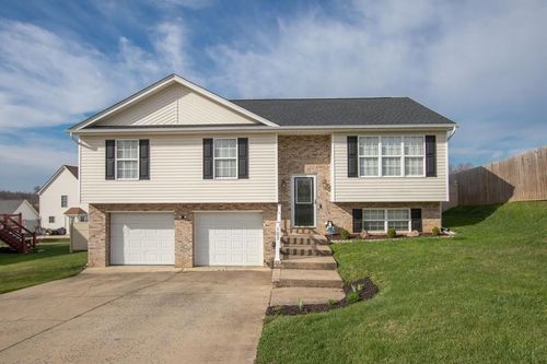 103 Lauren Dr, Bristol, VA, 24202-1822 | Card Image