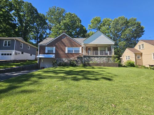 110 Forsythe St, Chattanooga, TN, 37415-2617 | Card Image