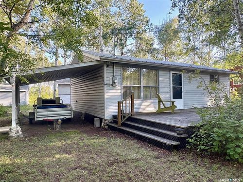 24 Willow Crescent, Good Lake Rm No. 274, SK, S0A3V0 | Card Image