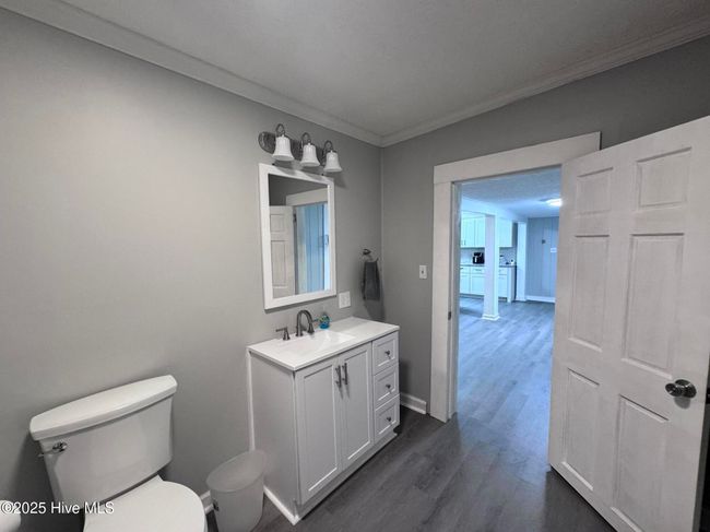 305 E Oak St, House other with 3 bedrooms, 2 bathrooms and null parking in Lake Waccamaw NC | Image 19