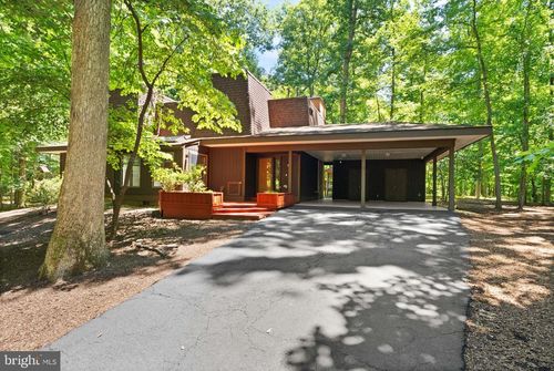 11609 Sourwood Ln, RESTON, VA, 20191-3011 | Card Image