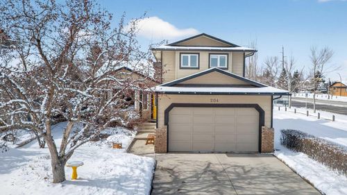 204 Sunrise Cir Se, Calgary, AB, T2X2Z8 | Card Image