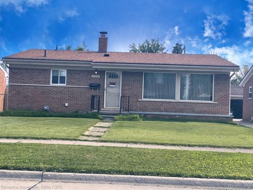 32804 Mackenzie Dr, Westland, MI, 48185-1552 | Card Image
