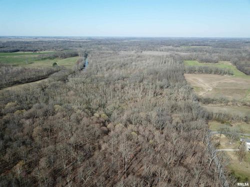 000 Doe Rd, Louisville, IL, 62858 | Card Image