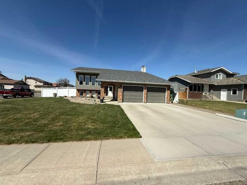 4804 42 Street, Taber, AB, T1G1C9 | Card Image