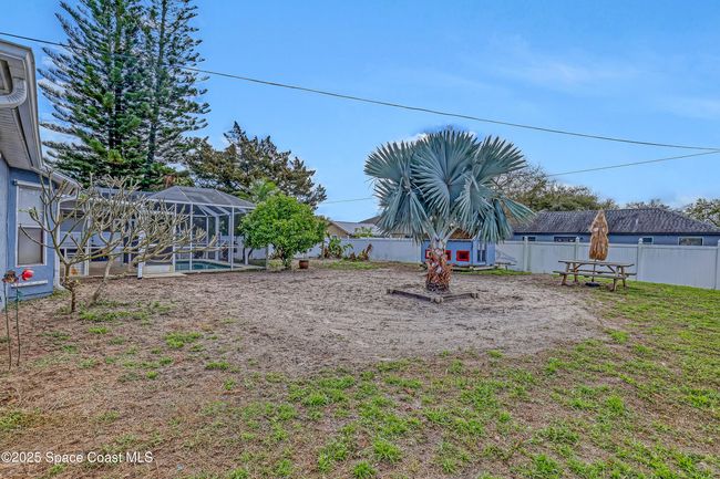 938 Jettie St Ne, House other with 3 bedrooms, 2 bathrooms and null parking in Palm Bay FL | Image 33