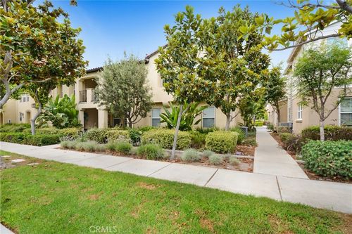 8414 Forest Park St, Chino, CA, 91708 | Card Image