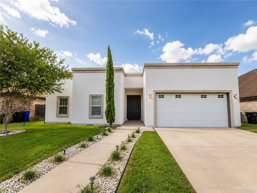 4704 Date Palm Ave, McAllen, TX, 78501-3899 | Card Image