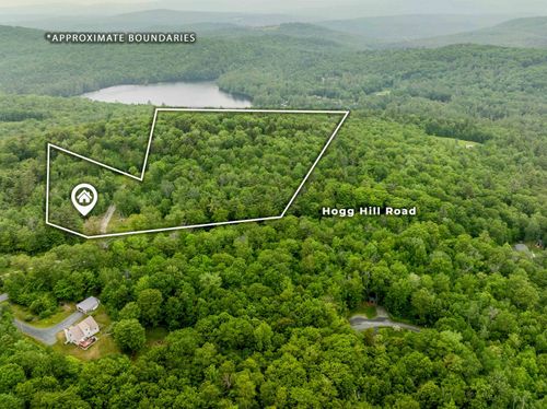 140 Hogg Hill Rd, Springfield, NH, 03284-2419 | Card Image