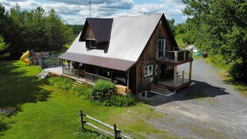 15763 County Rd 43, Finch, ON, K0C1K0 | Card Image