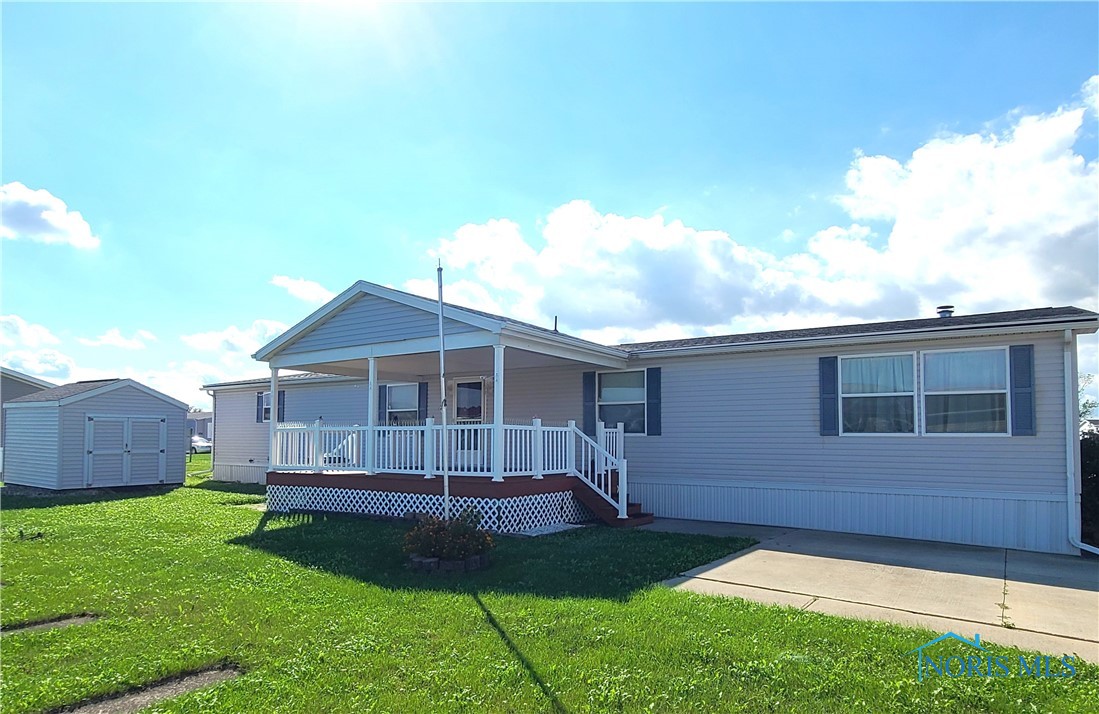 Inglewood Ave, Findlay, OH 45840
