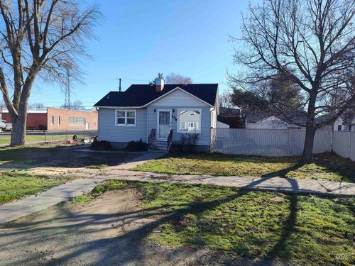 506 California St, Gooding, ID, 83330 | Card Image