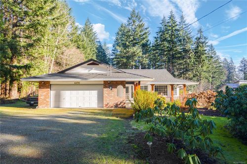 4496 Gary Lane, Campbell River, BC, V9H1B8 | Card Image