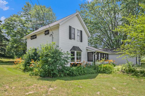 7035 W Filmore Rd, Mears, MI, 49436-9605 | Card Image