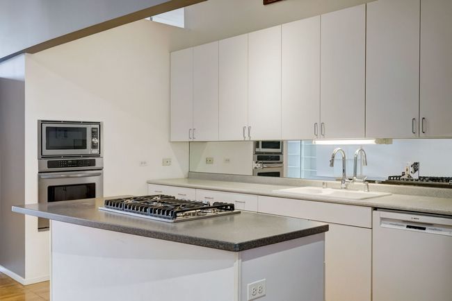 APT-1104 - 728 W Jackson Blvd, Condo with 2 bedrooms, 2 bathrooms and null parking in Chicago IL | Image 21